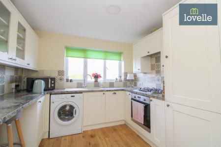 2 bedroom Detached bungalow for sale in Fortuna Way, Aylesby Park, Grimsby, DN37