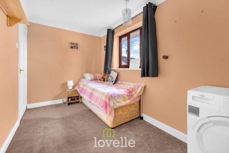 2 bedroom Semi-detached house for sale in Orion Way, Laceby Acres, Grimsby, DN34