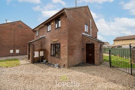 2 bedroom Semi-detached house for sale in Orion Way, Laceby Acres, Grimsby, DN34