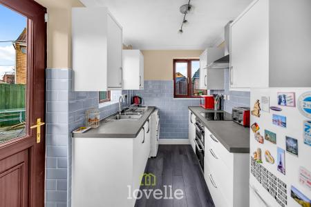 2 bedroom Semi-detached house for sale in Orion Way, Laceby Acres, Grimsby, DN34