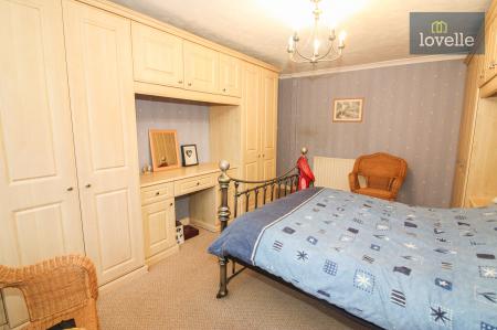 5 bedroom Detached house for sale in Jubilee Road, North Somercotes, LN11