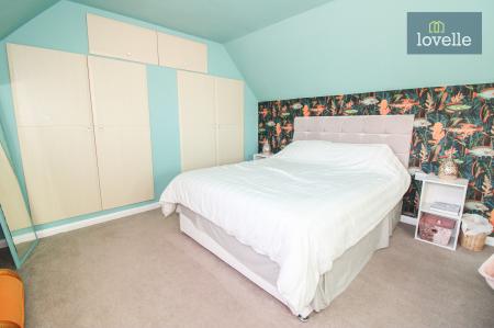 4 bedroom Detached house for sale in Conisholme road, North Somercotes, LN11