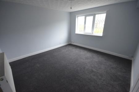 3 bedroom Terraced House to let in Saltergate, Grimsby, DN37