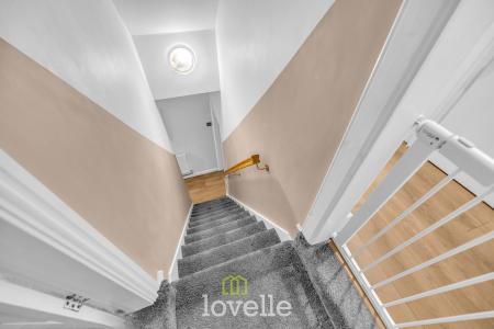 2 bedroom Terraced House for sale in Fairmont Road, Grimsby, DN32