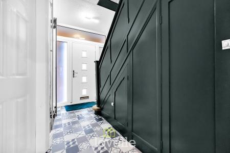 3 bedroom Semi-detached house for sale in Shaftesbury Avenue, Grimsby, DN34