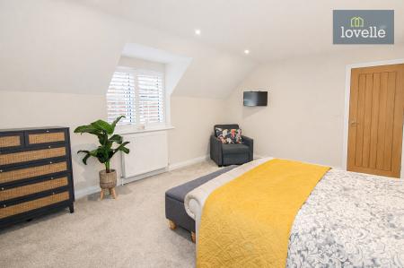 4 bedroom Detached house for sale in Roman Way, Louth, LN11