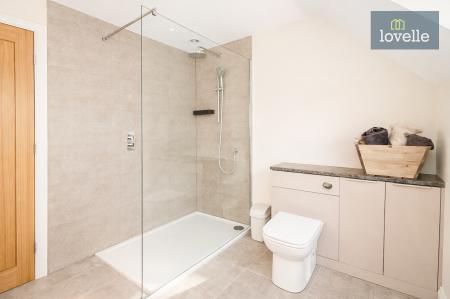 4 bedroom Detached house for sale in Roman Way, Louth, LN11