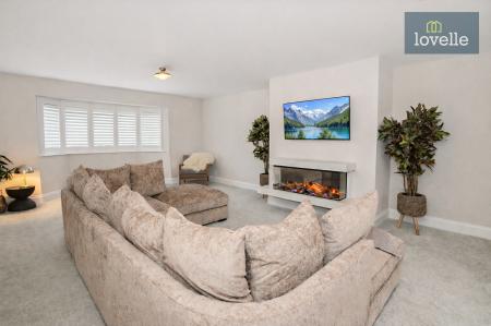 4 bedroom Detached house for sale in Roman Way, Louth, LN11