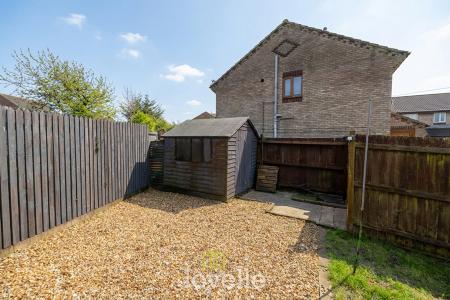 2 bedroom Semi-detached house for sale in Orion Way, Grimsby, DN34