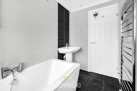 2 bedroom Semi-detached house for sale in Orion Way, Grimsby, DN34