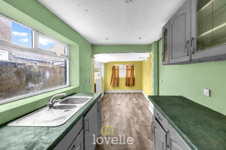 2 bedroom Terraced House for sale in Rutland Street, Grimsby, DN32