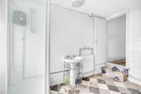 2 bedroom Terraced House for sale in Rutland Street, Grimsby, DN32