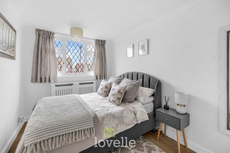 2 bedroom Semi-detached house for sale in Ashby Close, Willows, Grimsby, DN37