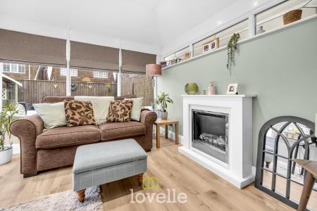 2 bedroom Semi-detached house for sale in Ashby Close, Willows, Grimsby, DN37