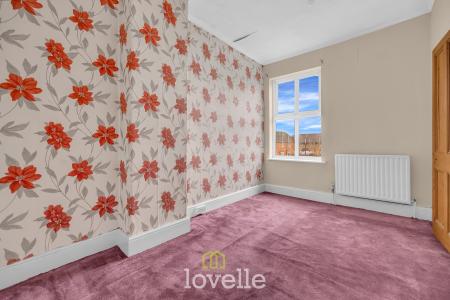 2 bedroom End of terrace house for sale in Grafton Street, Grimsby, DN32