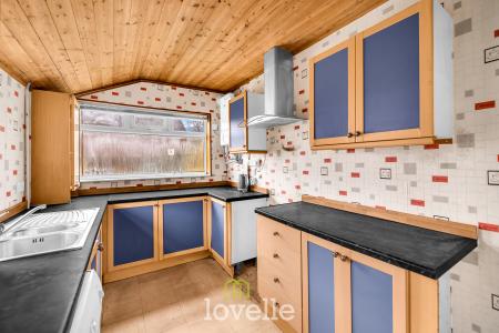 2 bedroom End of terrace house for sale in Grafton Street, Grimsby, DN32