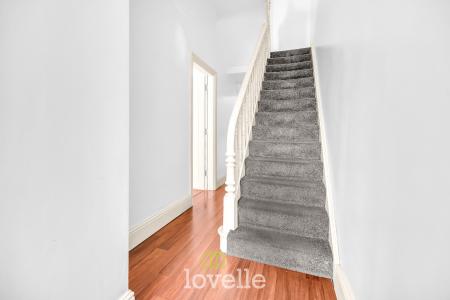 3 bedroom Terraced House for sale in Hainton Avenue, Grimsby, DN32