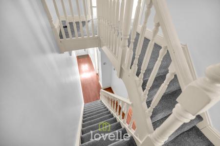 3 bedroom Terraced House for sale in Hainton Avenue, Grimsby, DN32