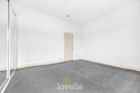 3 bedroom Terraced House for sale in Hainton Avenue, Grimsby, DN32