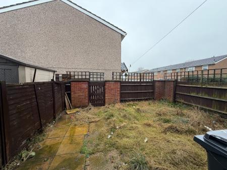 3 bedroom Terraced House to let in Saltergate, Grimsby, DN37