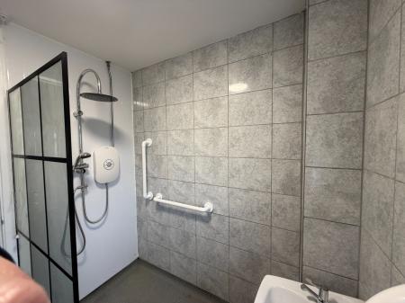 3 bedroom Terraced House to let in Saltergate, Grimsby, DN37