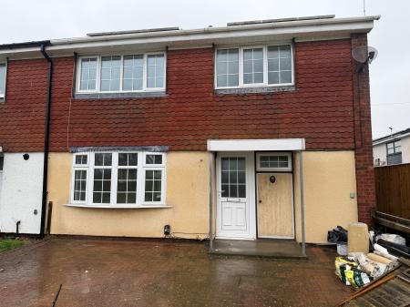3 bedroom Terraced House to let in Tintern Walk, Grimsby, DN37