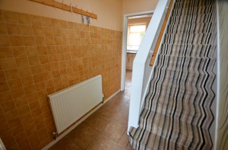 2 bedroom Terraced House to let in Winthorpe Road, Grimsby, DN33