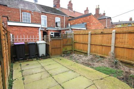 2 bedroom Terraced House for sale in St Michaels Road, Louth, LN11