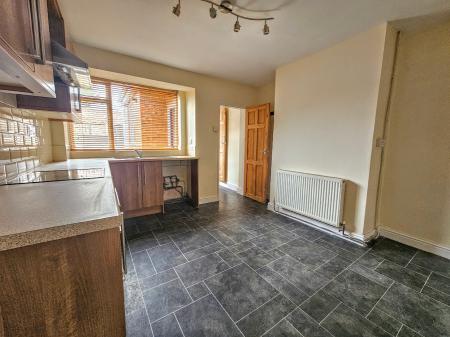 2 bedroom Terraced House for sale in St Michaels Road, Louth, LN11
