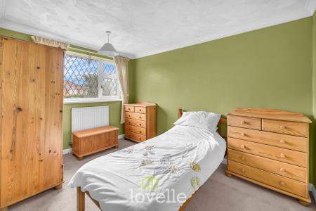 3 bedroom Semi-detached house for sale in Cherry Tree Crescent, Grimsby, DN34