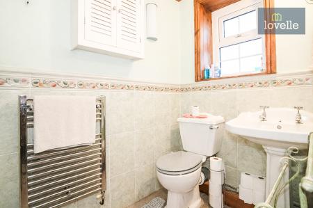 5 bedroom Semi-detached house for sale in Pump Lane, Saltfleet, LN11