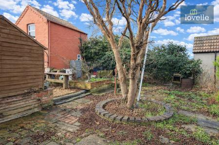 5 bedroom Semi-detached house for sale in Pump Lane, Saltfleet, LN11