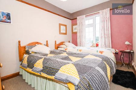 5 bedroom Semi-detached house for sale in Pump Lane, Saltfleet, LN11