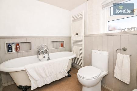 5 bedroom Semi-detached house for sale in Pump Lane, Saltfleet, LN11