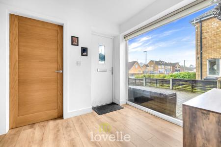 3 bedroom Detached house for sale in Caistor Road, Laceby, DN37