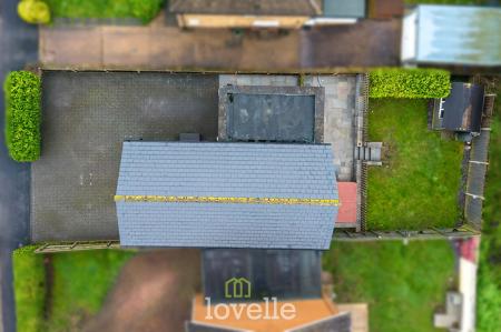 3 bedroom Detached house for sale in Caistor Road, Laceby, DN37