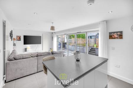 3 bedroom Detached house for sale in Caistor Road, Laceby, DN37