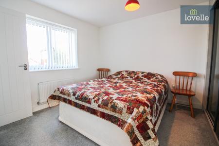 3 bedroom Detached house for sale in Acorn Avenue, Louth, LN11