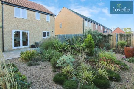 3 bedroom Detached house for sale in Acorn Avenue, Louth, LN11
