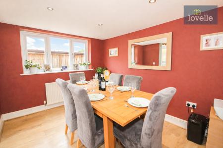 4 bedroom Detached house for sale in Conisholme Road, North Somercotes, LN11