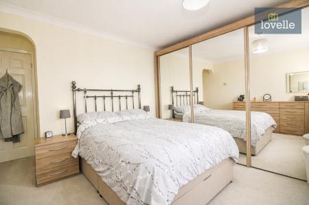 4 bedroom Detached house for sale in Conisholme Road, North Somercotes, LN11