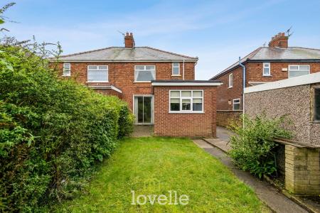 3 bedroom Semi-detached house for sale in Yarborough Road, Grimsby, DN34
