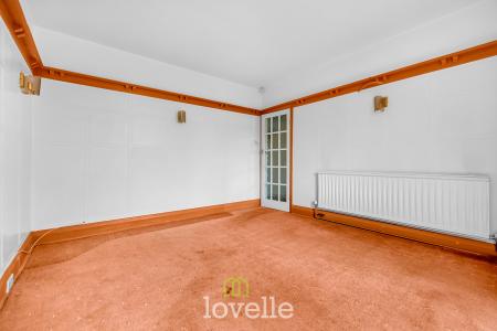 3 bedroom Semi-detached house for sale in Yarborough Road, Grimsby, DN34