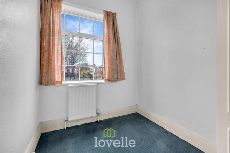 3 bedroom Semi-detached house for sale in Yarborough Road, Grimsby, DN34