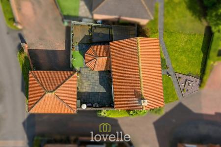 4 bedroom Detached house for sale in Mayfields Court, Stallingborough, DN41