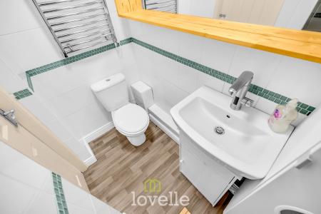 1 bedroom Apartment for sale in Victoria Wharf, Grimsby, DN31