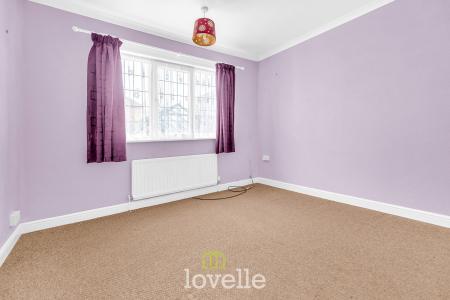 2 bedroom Semi-detached bungalow for sale in Crowland Avenue, Grimsby, DN34