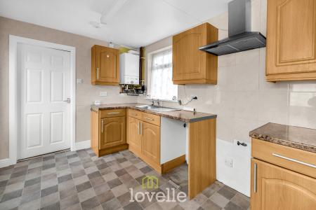 2 bedroom Semi-detached bungalow for sale in Crowland Avenue, Grimsby, DN34