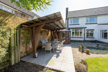 5 bedroom Detached house for sale in Allestree Drive, Scartho, Grimsby, DN33