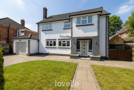 5 bedroom Detached house for sale in Allestree Drive, Scartho, Grimsby, DN33